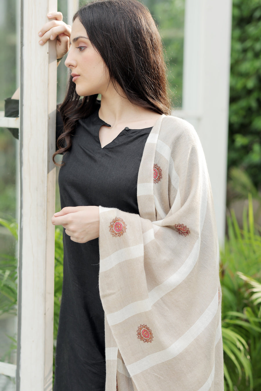 Is Cashmere Good for Sensitive Skin?