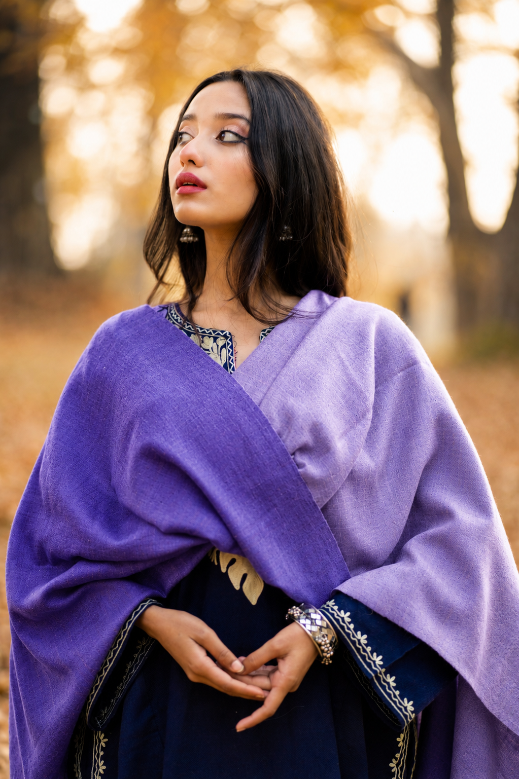 Pashmina Stole Size Guide for Women: How to Choose the Perfect Width, Length & Drape