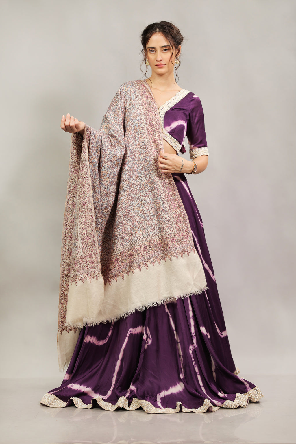 Ivory Hand Embroidered Jamawar Pashmina Shawl