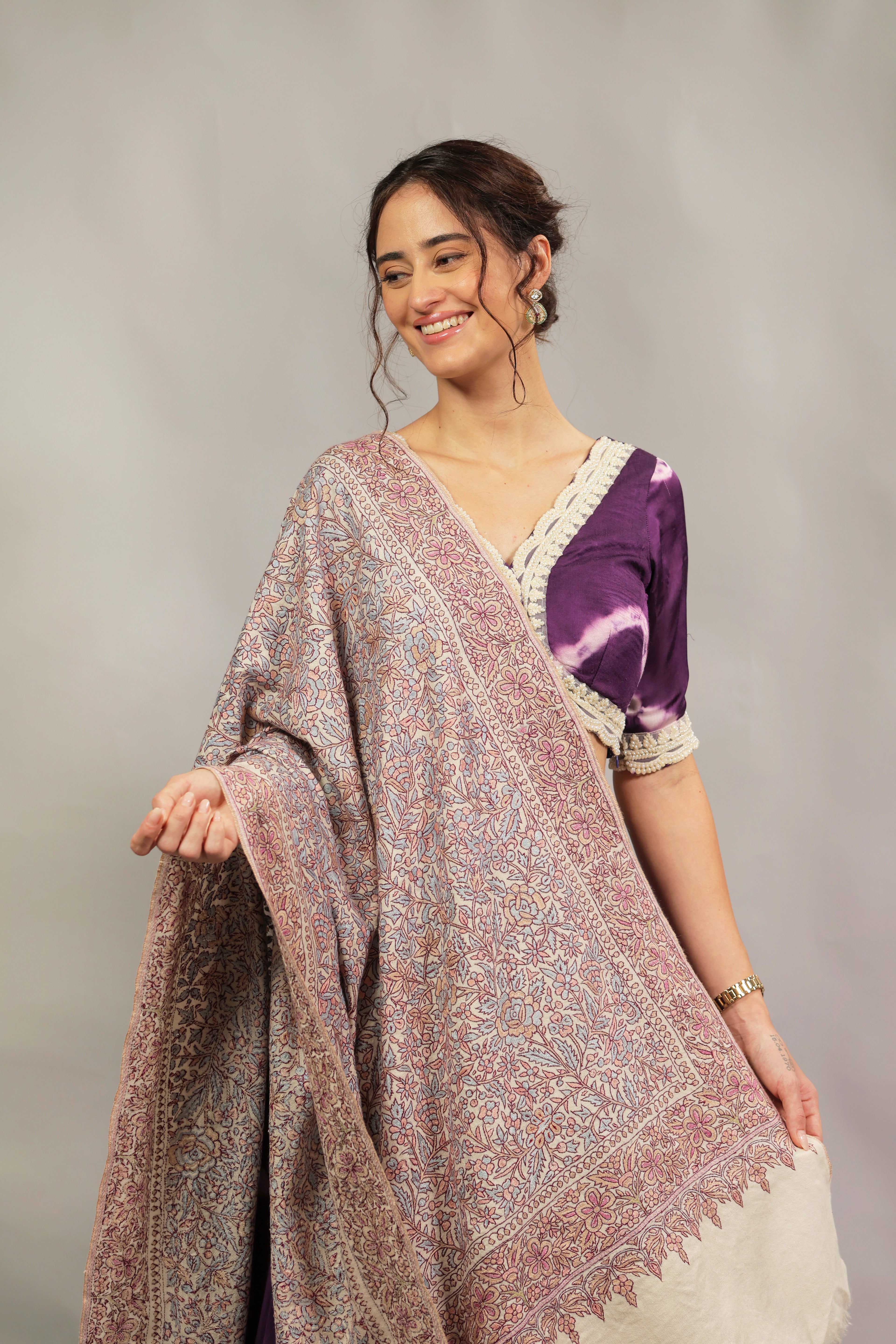 Ivory Hand Embroidered Jamawar Pashmina Shawl