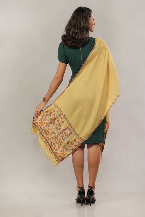 Yellow Kani and Sozni Palla Pashmina Muffler