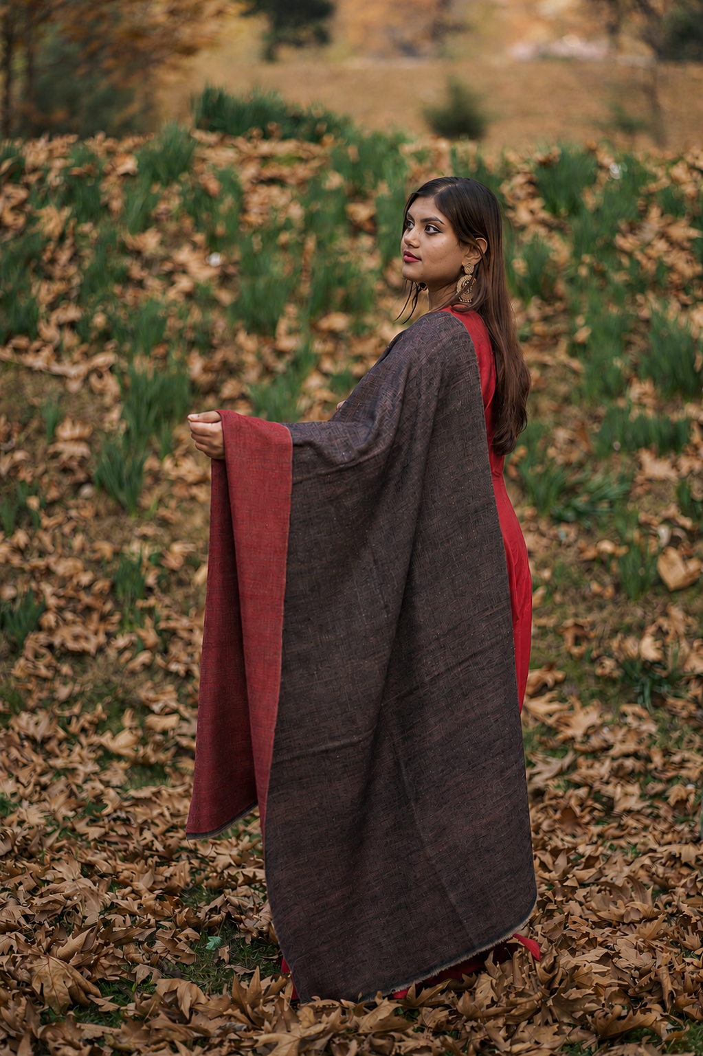 Black & Maroon Reversible Pashmina Shawl