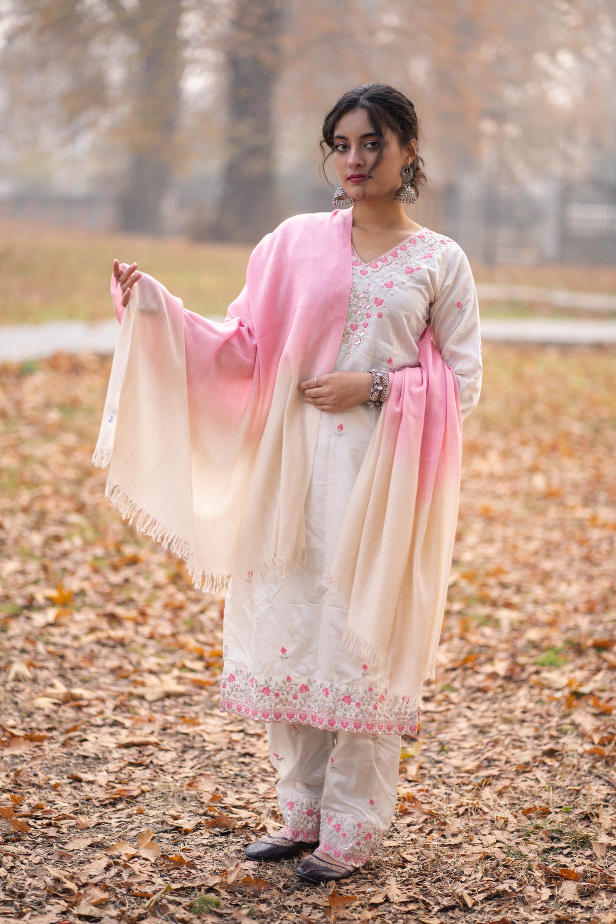Ivory and Pink Ombre Handspun Pashmina Shawl