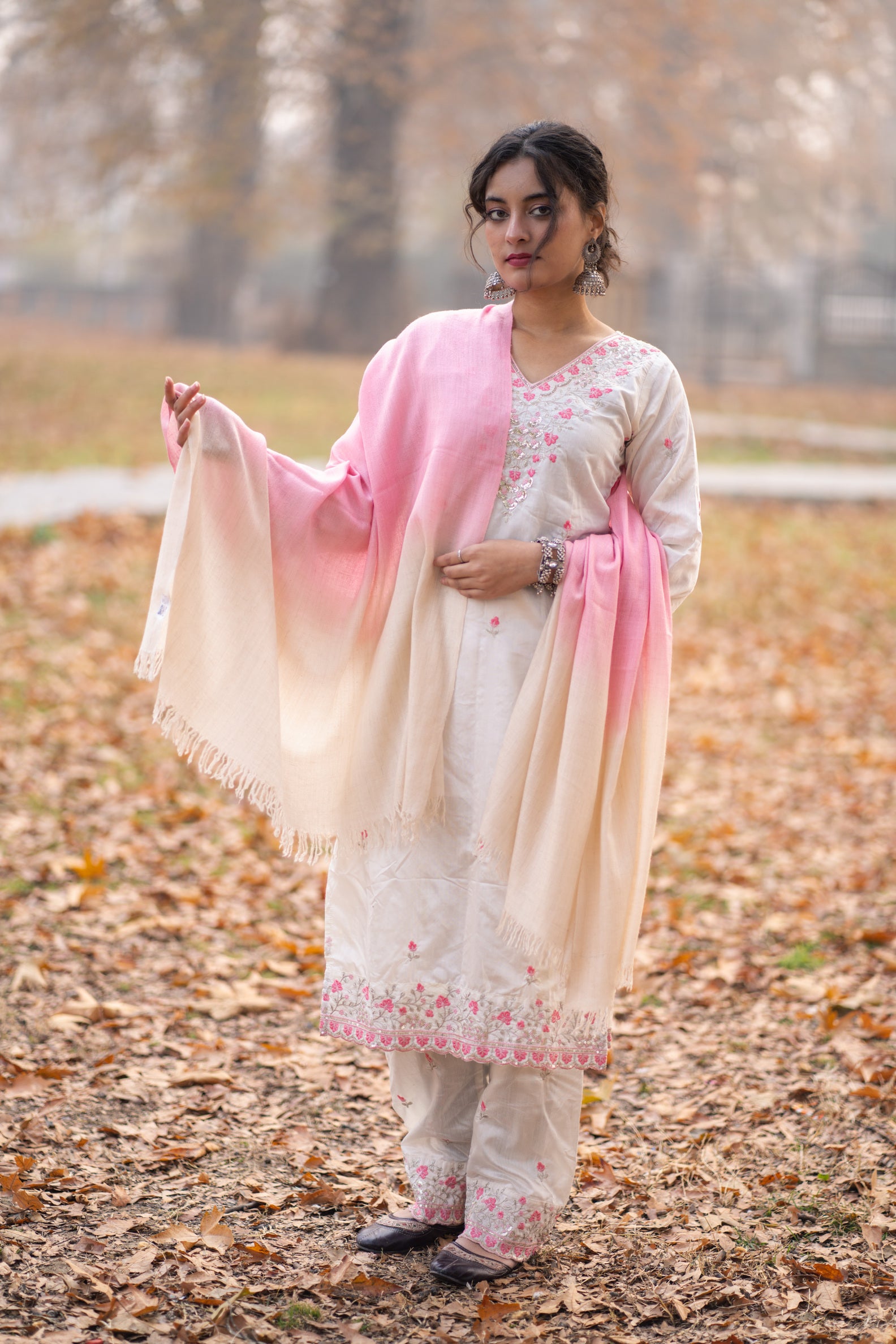 Ivory and Pink Ombre Handspun Pashmina Shawl