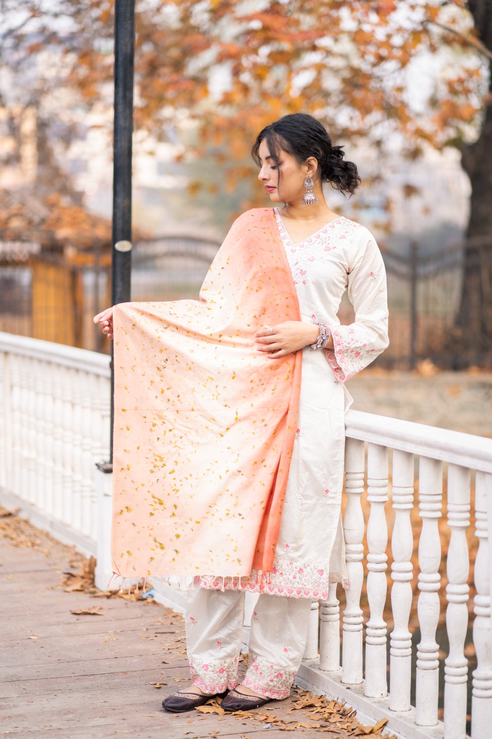 Coral Ombre Organic Dyed Eri Silk Stole