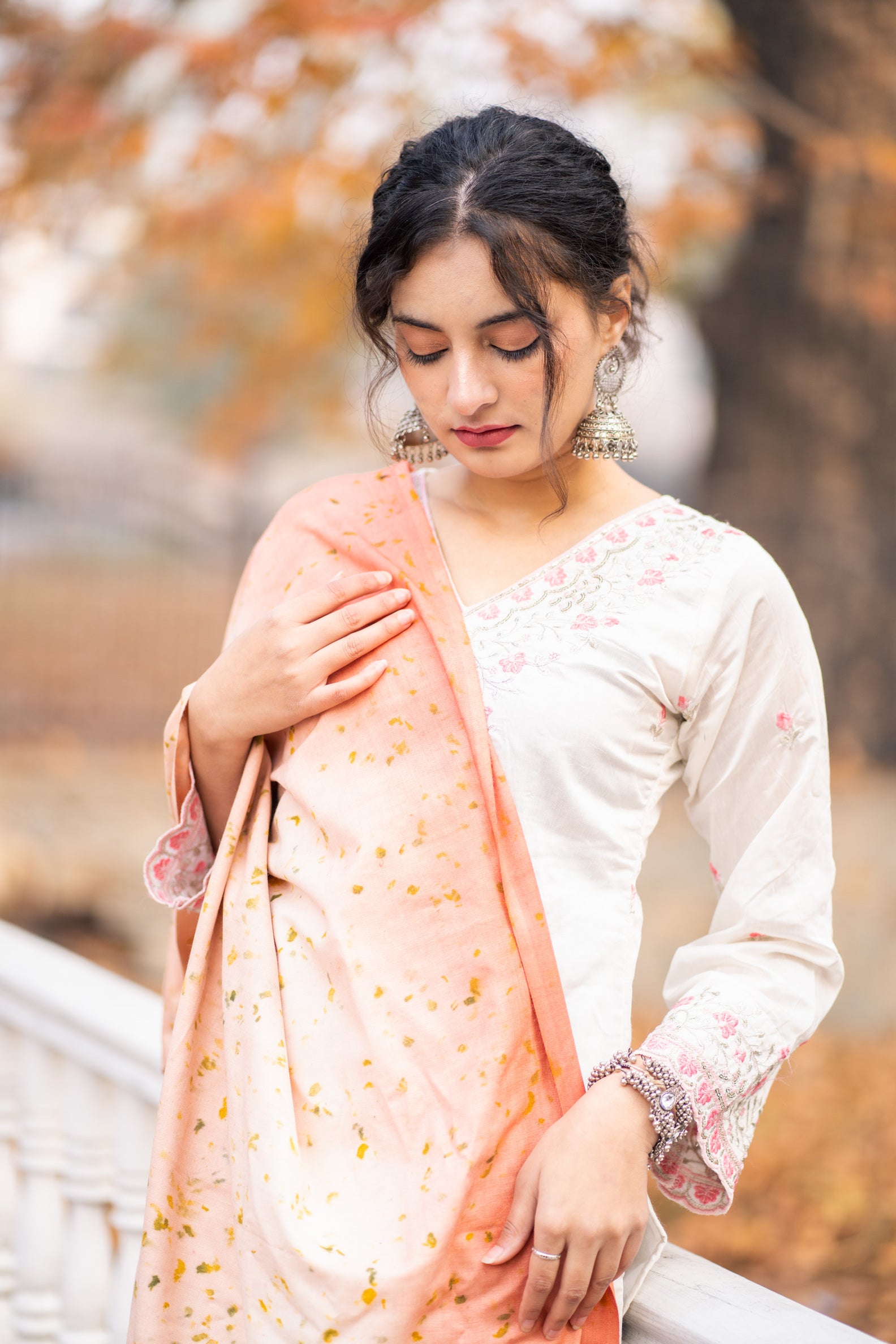 Coral Ombre Organic Dyed Eri Silk Stole