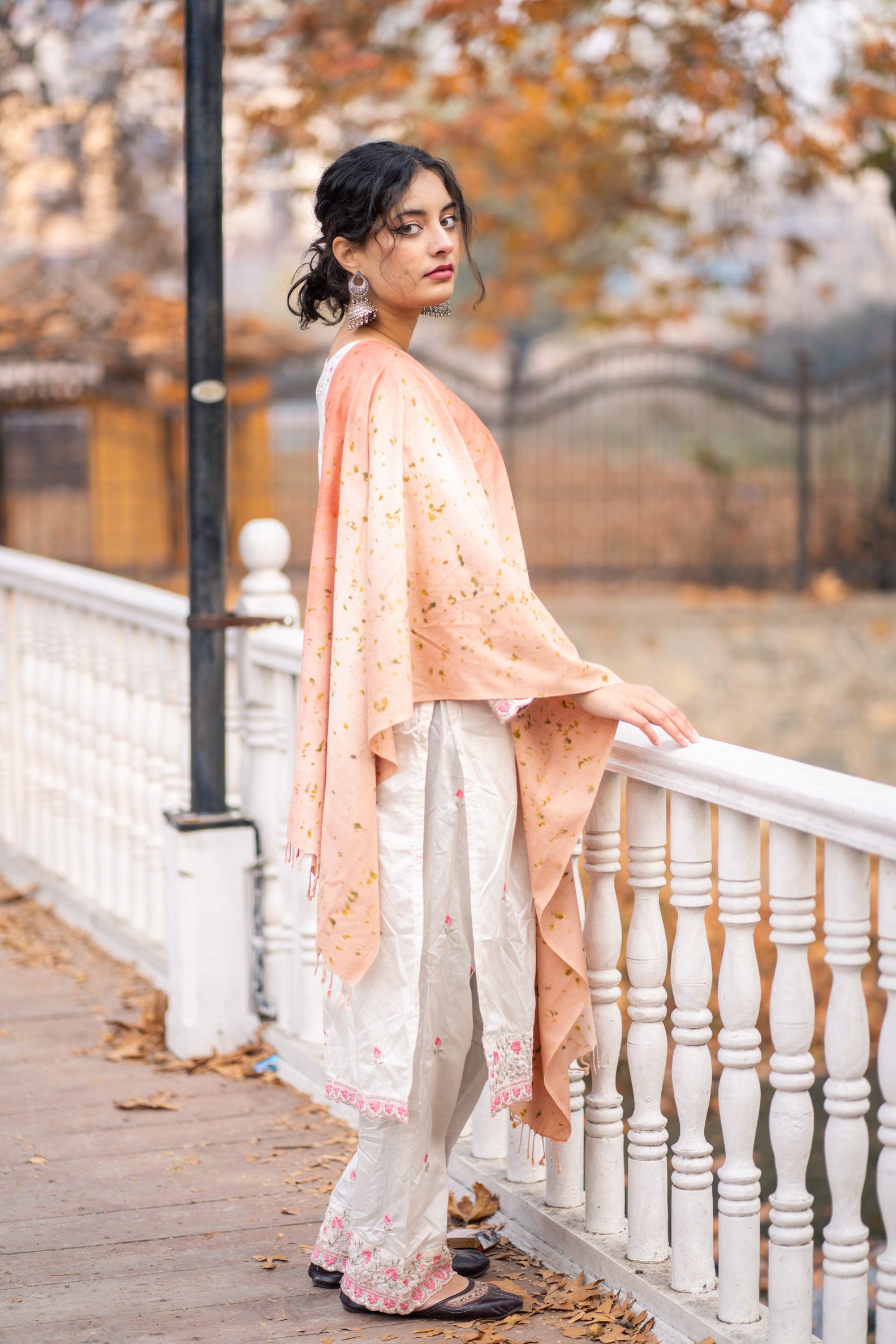 Coral Ombre Organic Dyed Eri Silk Stole