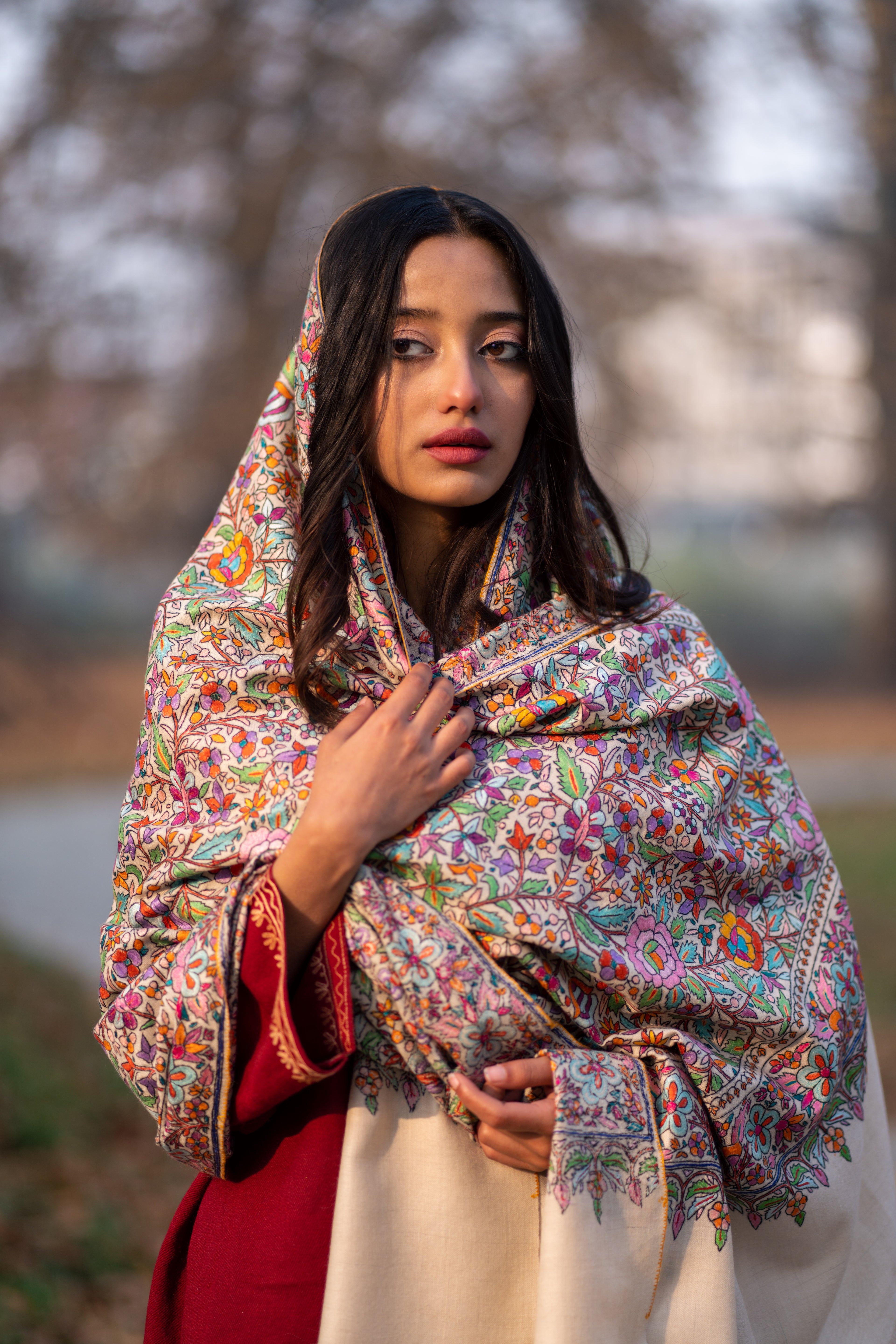 Ivory Sozni Hand Embroidered Jamawar Pashmina Shawl