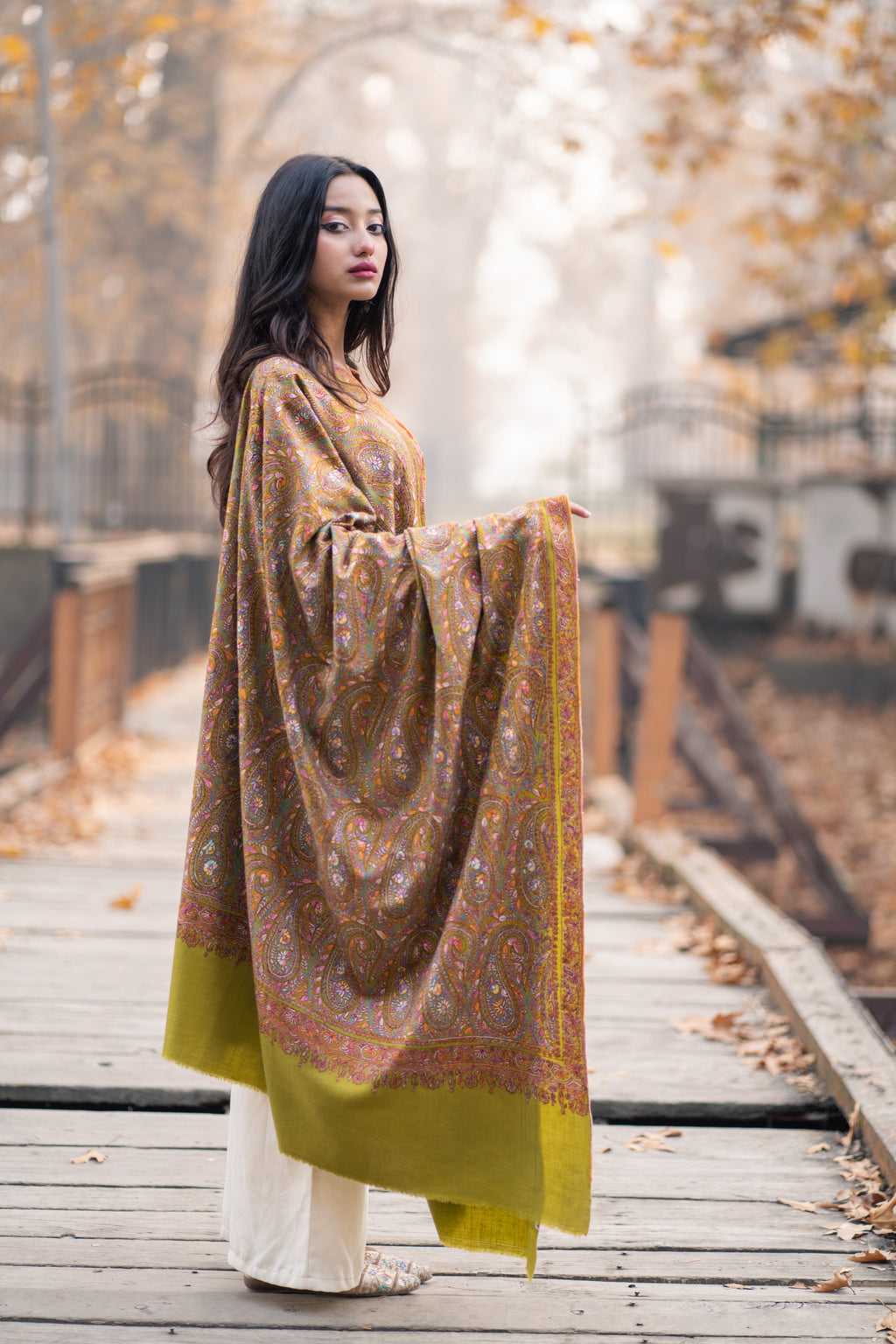 Green Sozni Hand Embroidered Jamawar Pashmina Shawl