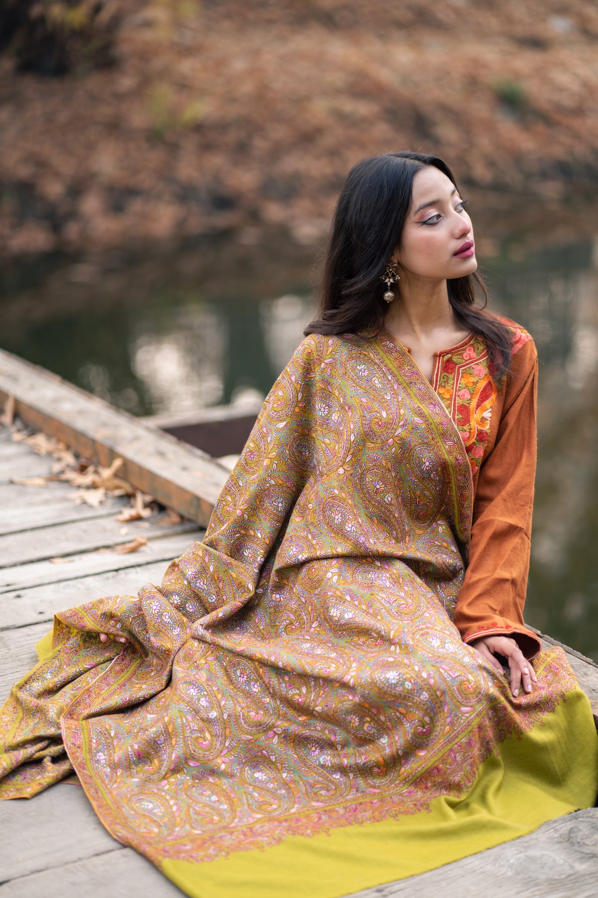 Green Sozni Hand Embroidered Jamawar Pashmina Shawl