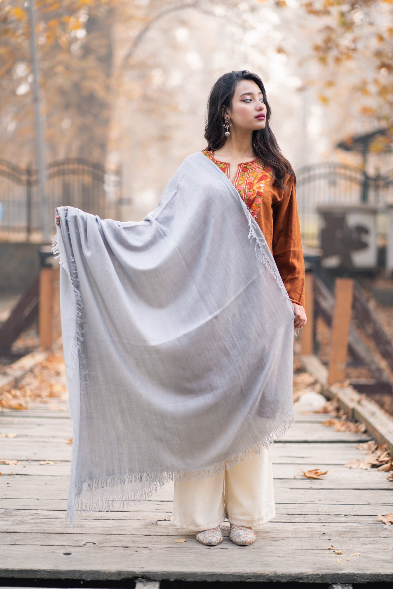 Grey Handspun Pashmina Shawl