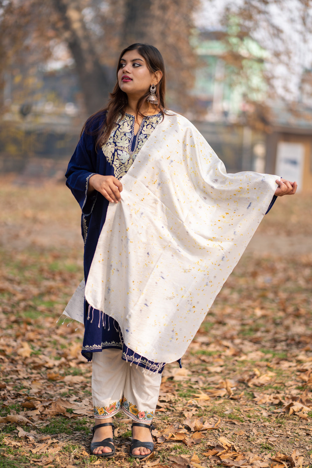 White Organic Dyed Mulberry Silk Stole