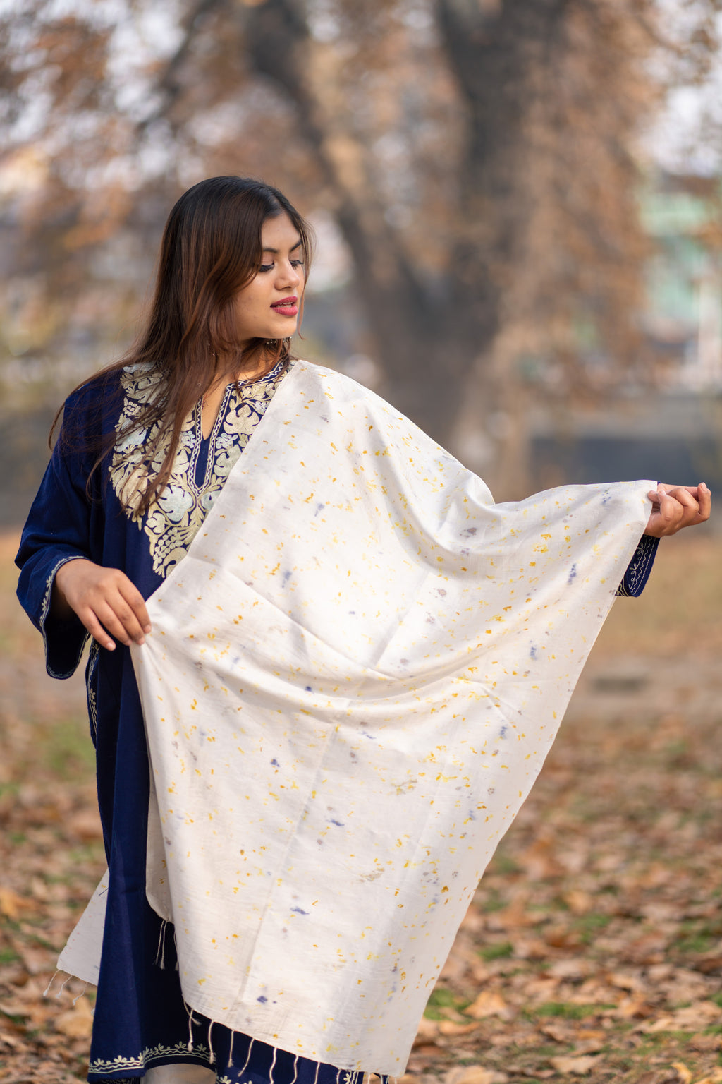 White Organic Dyed Mulberry Silk Stole