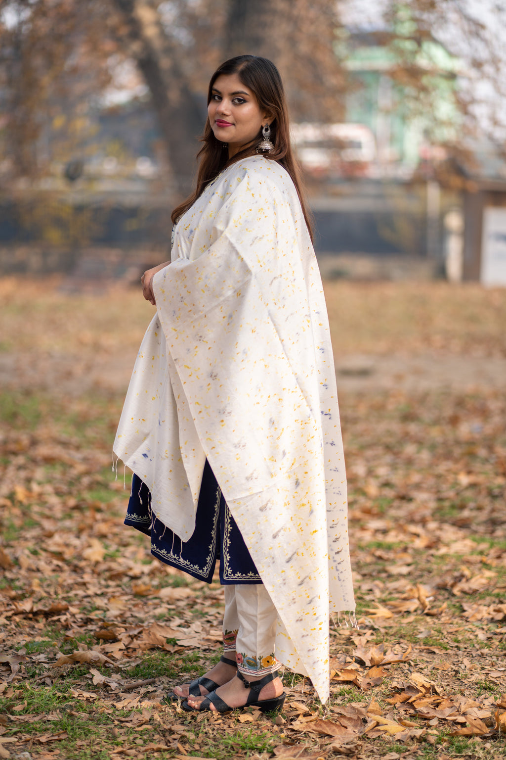 White Organic Dyed Mulberry Silk Stole