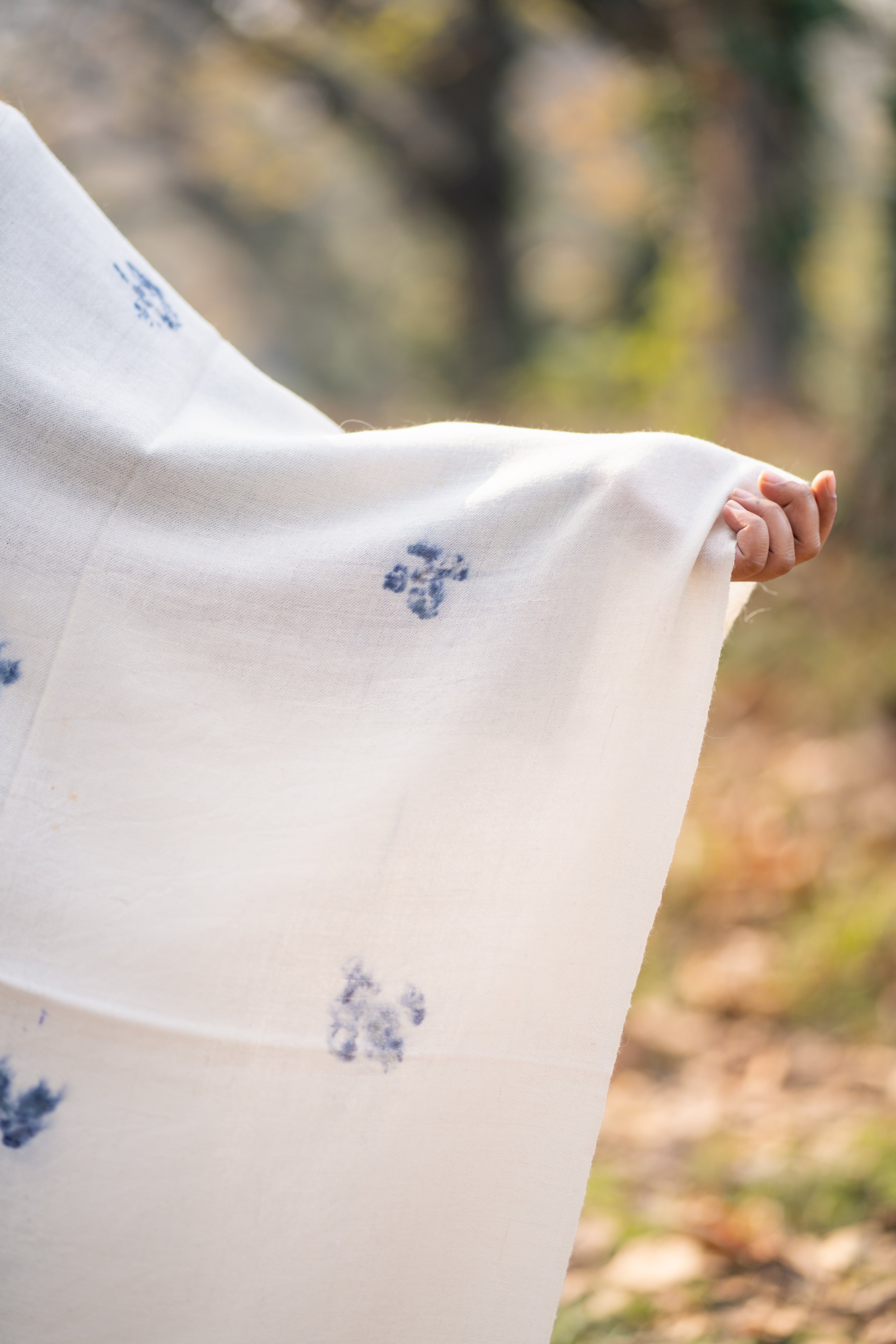 White Organic Flower Dyed Pashmina Wrap