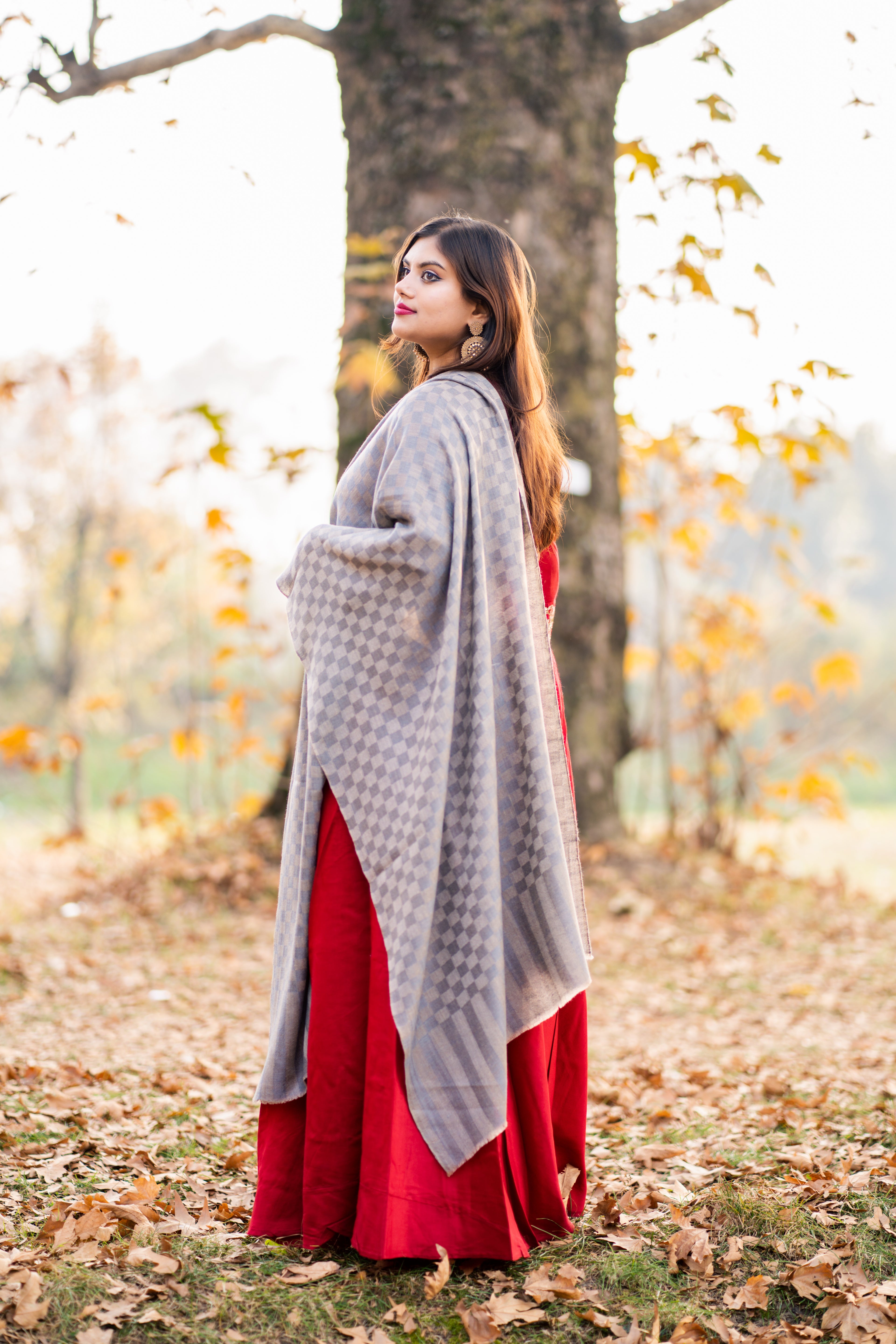 Grey Checkered Pashmina Wrap