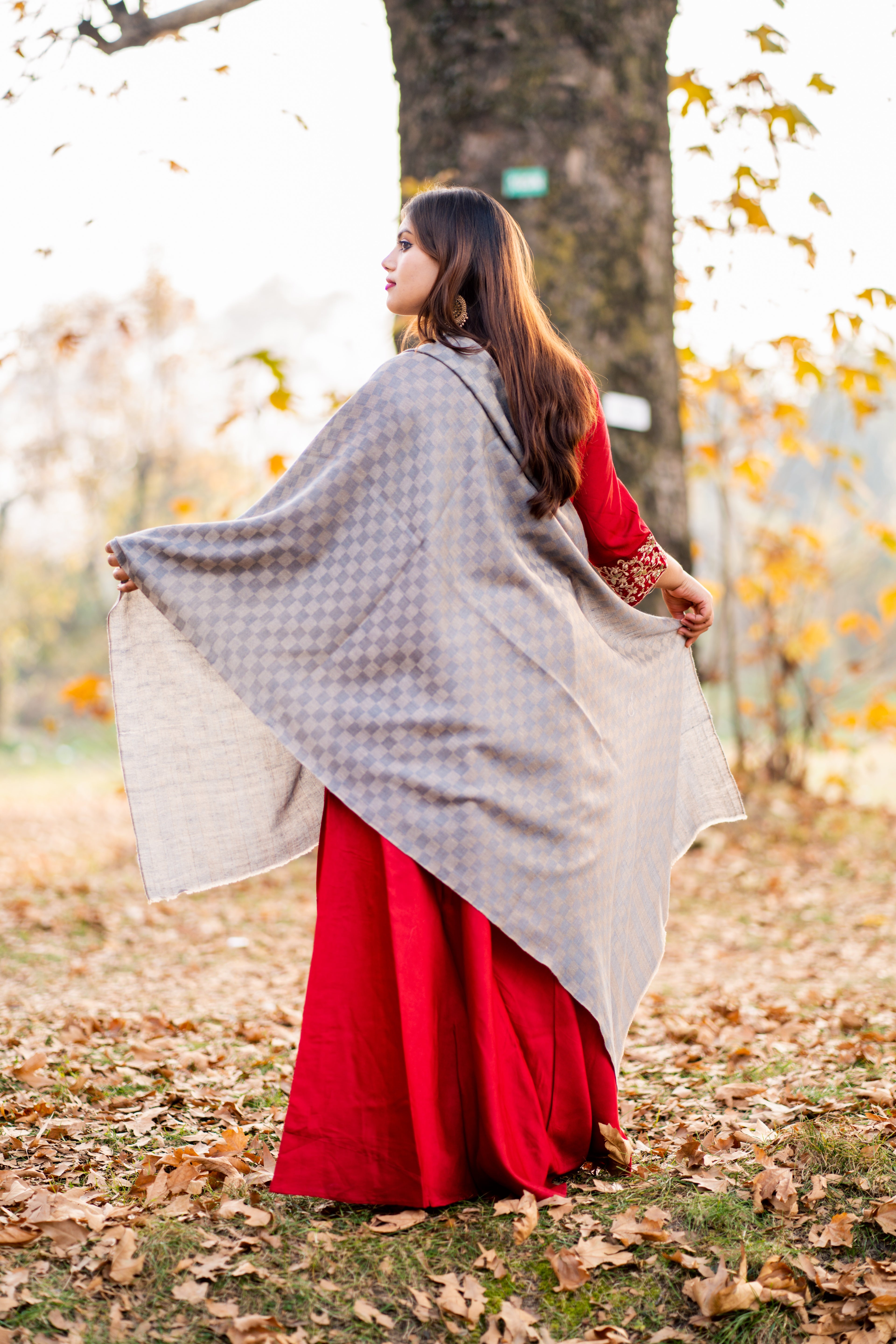 Grey Checkered Pashmina Wrap