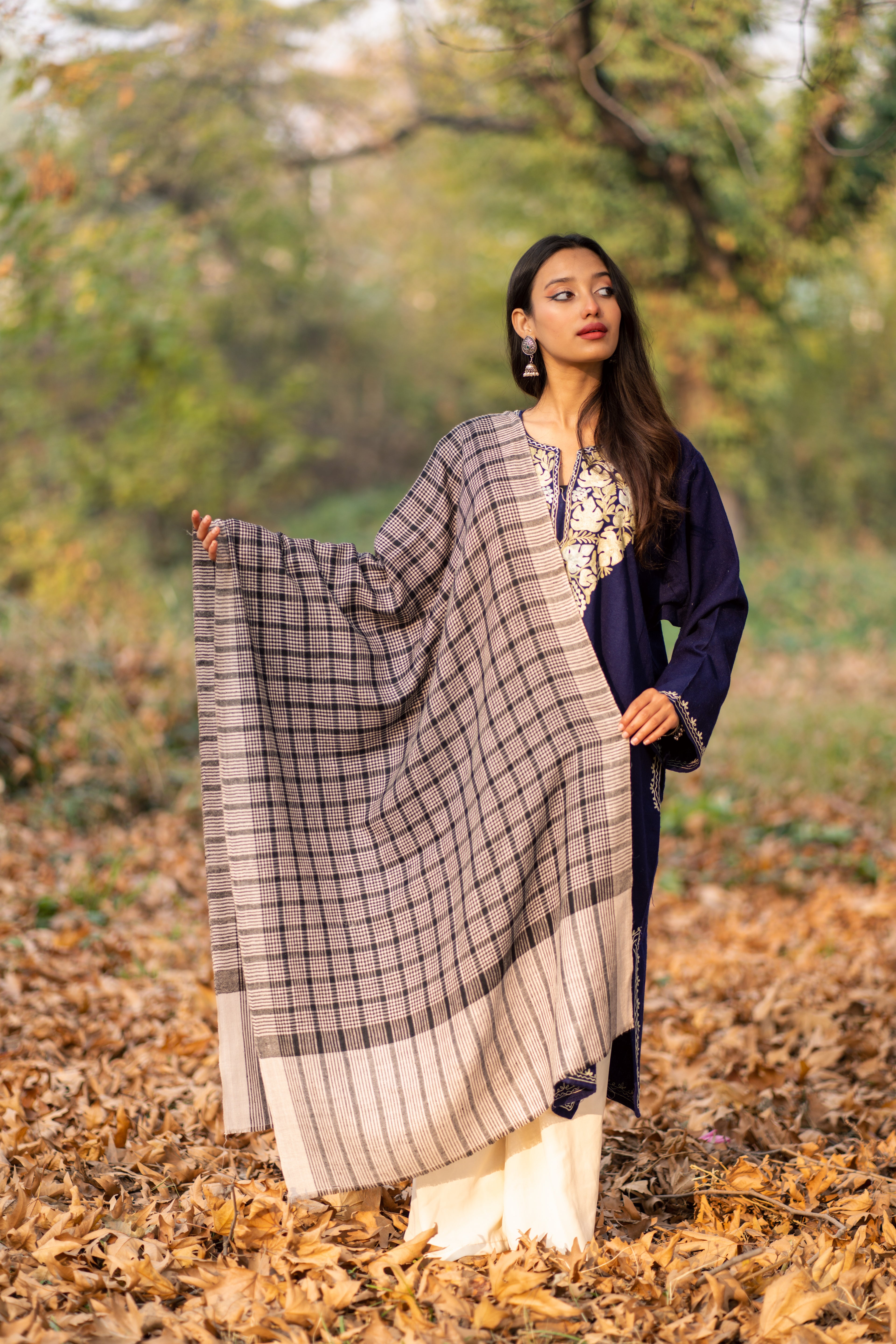 Grey & Black Checkered Pashmina Stole