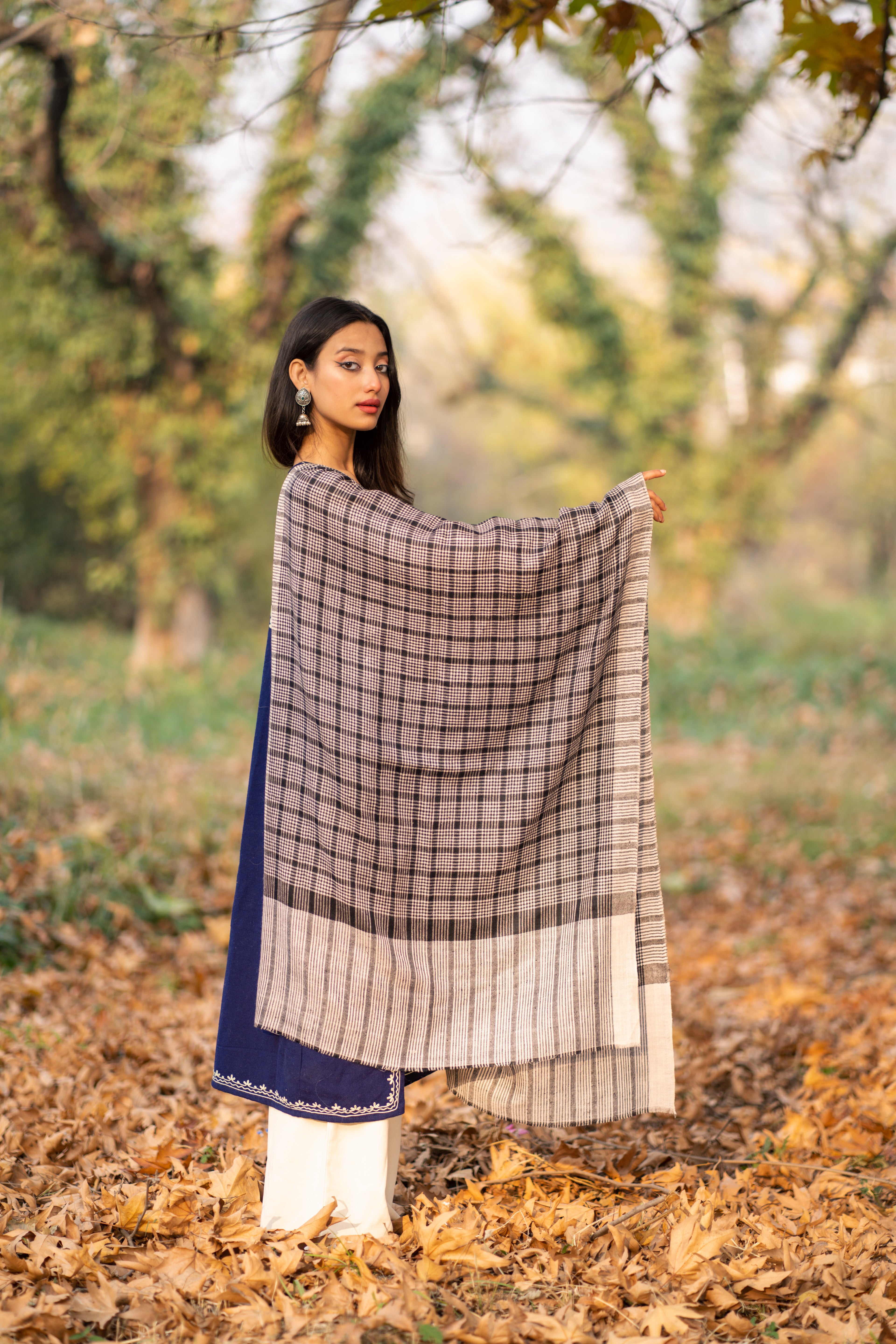 Grey & Black Checkered Pashmina Stole