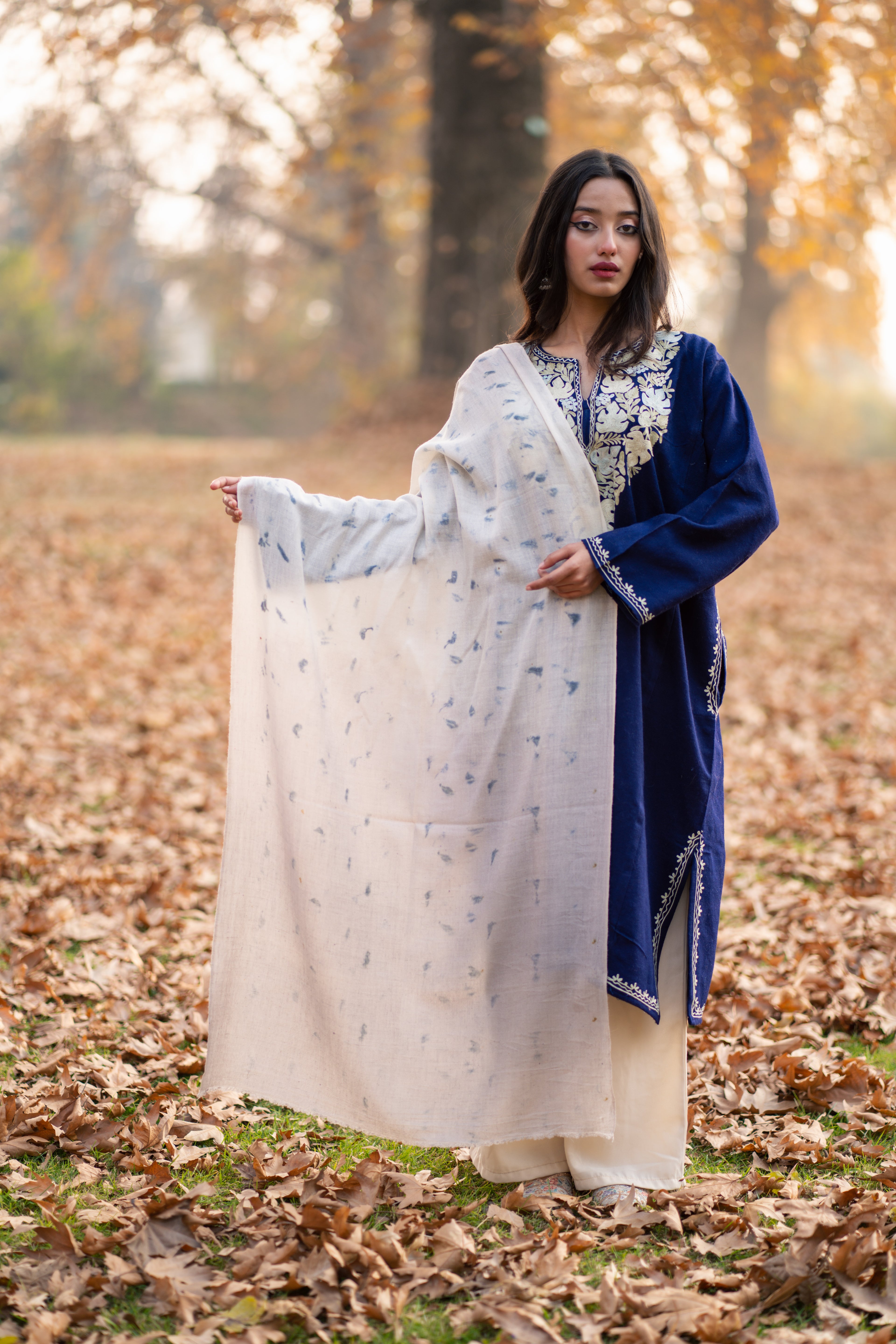 Grey and White Organic Flower Dyed Pashmina Wrap