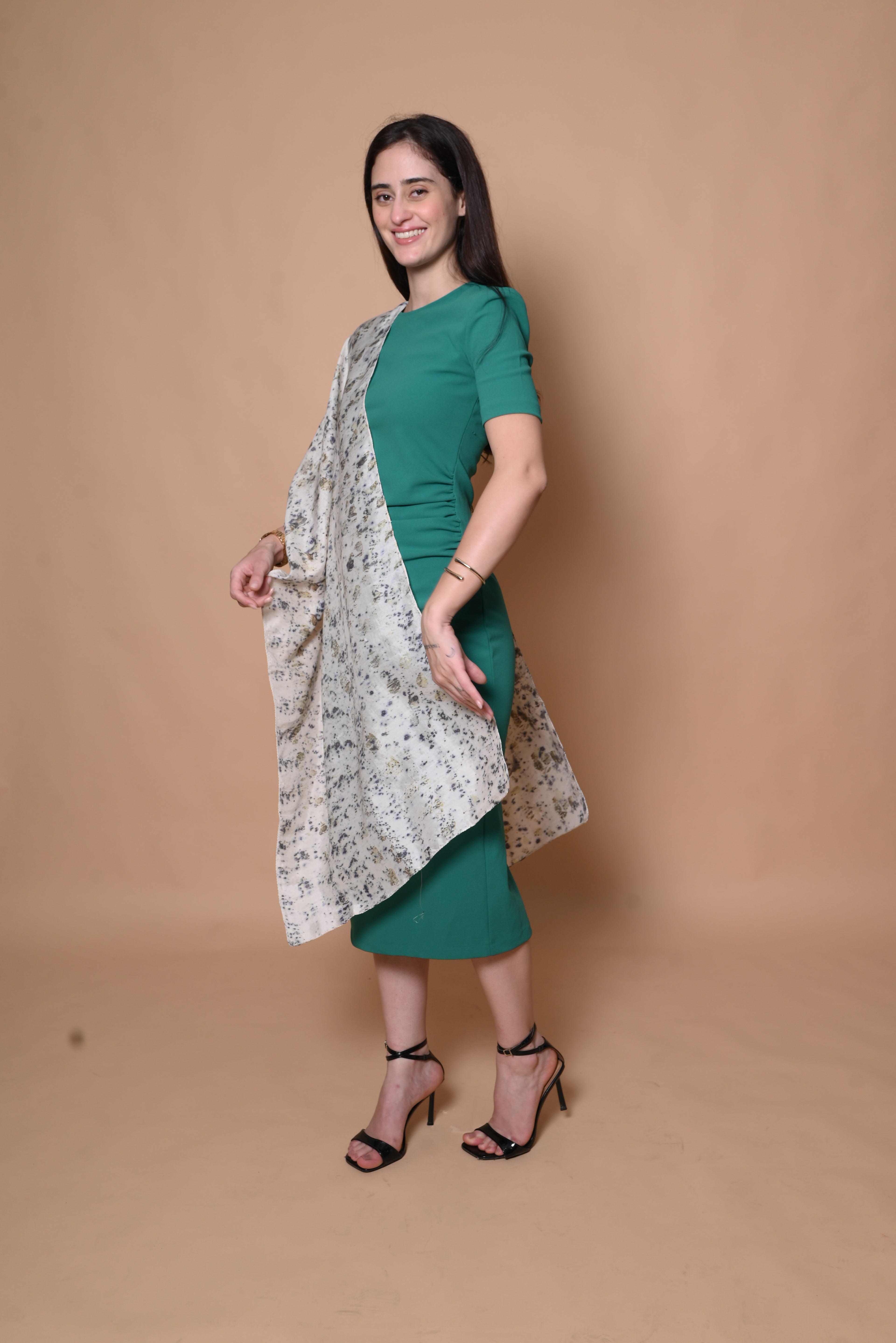 White Floral Organic Dyed Mulberry Silk Stole