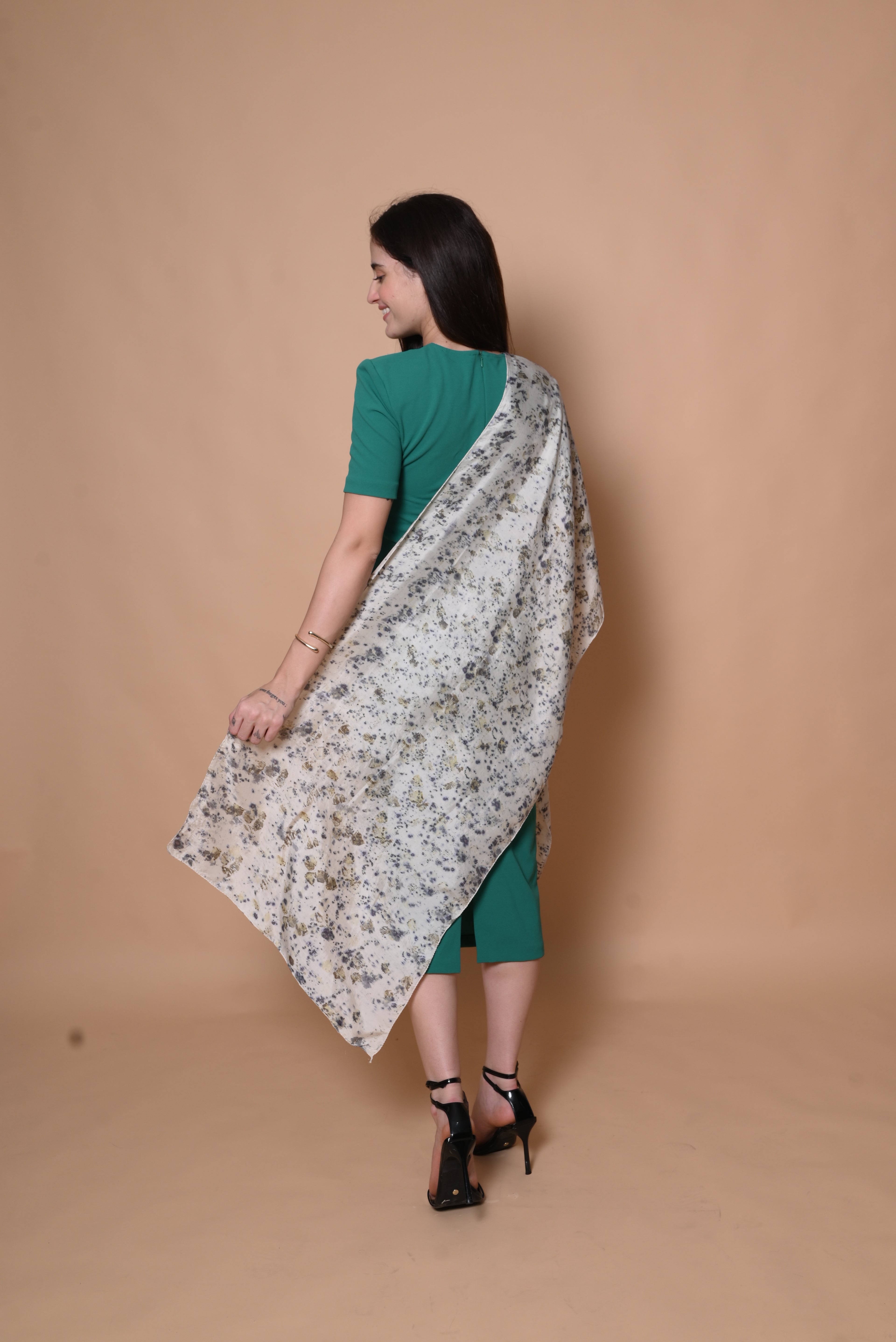 White Floral Organic Dyed Mulberry Silk Stole