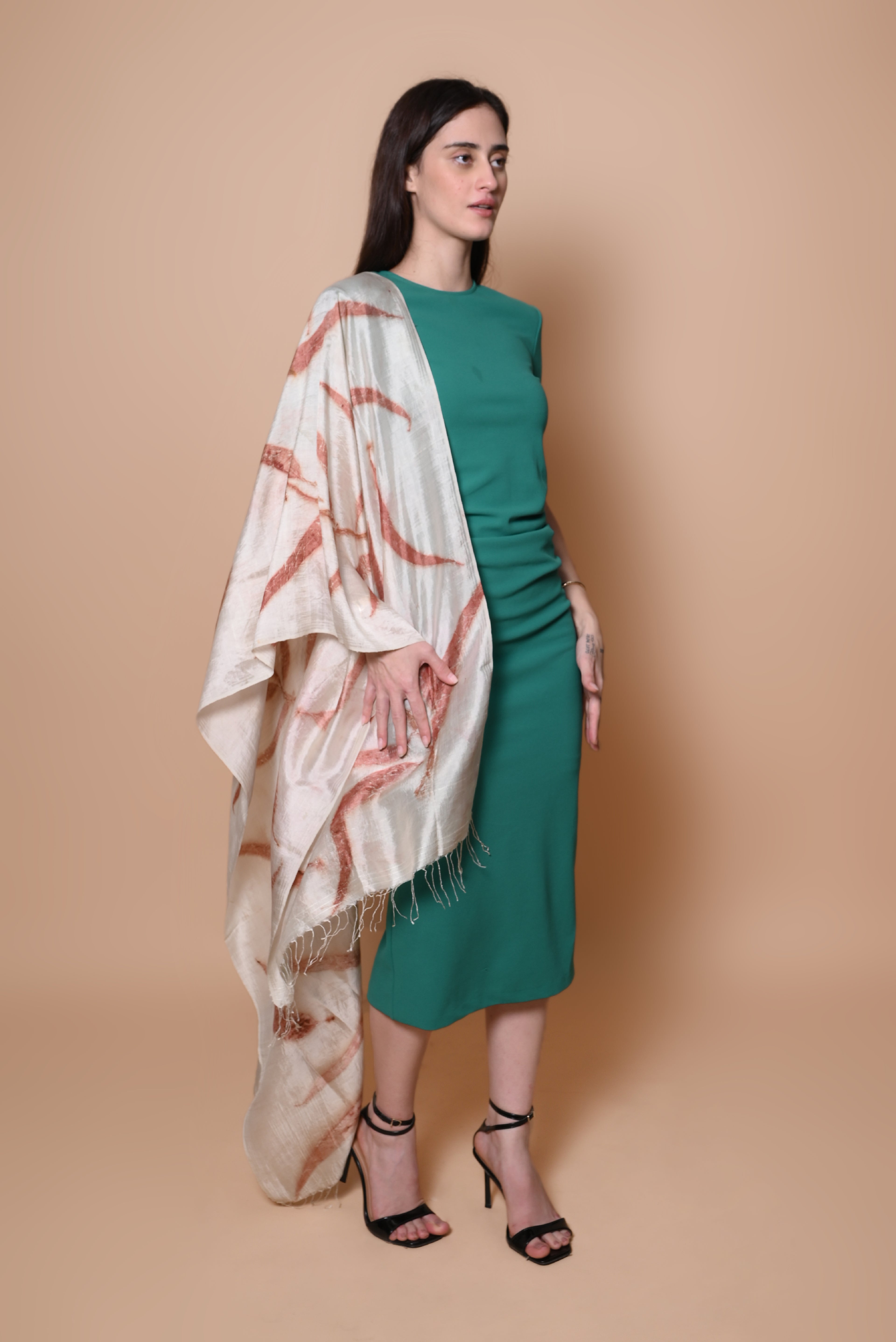 Ivory Organic Leaves Dyed Mulberry Silk Stole