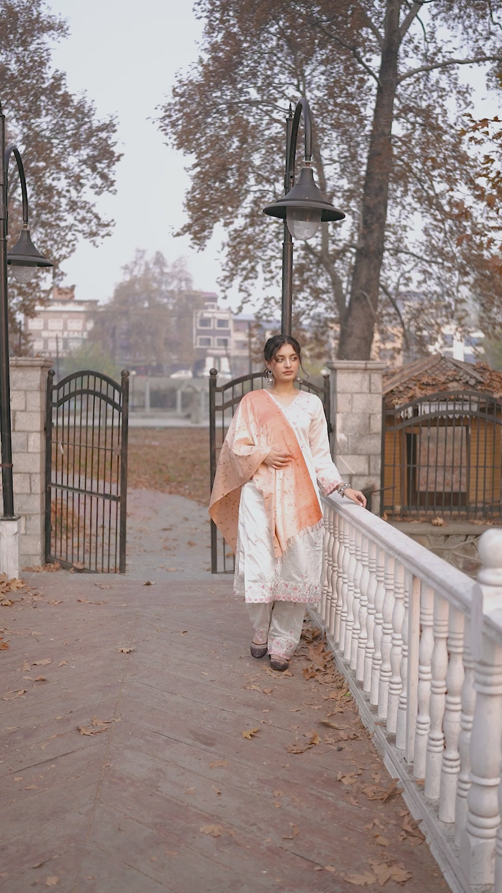 Coral Ombre Organic Dyed Eri Silk Stole