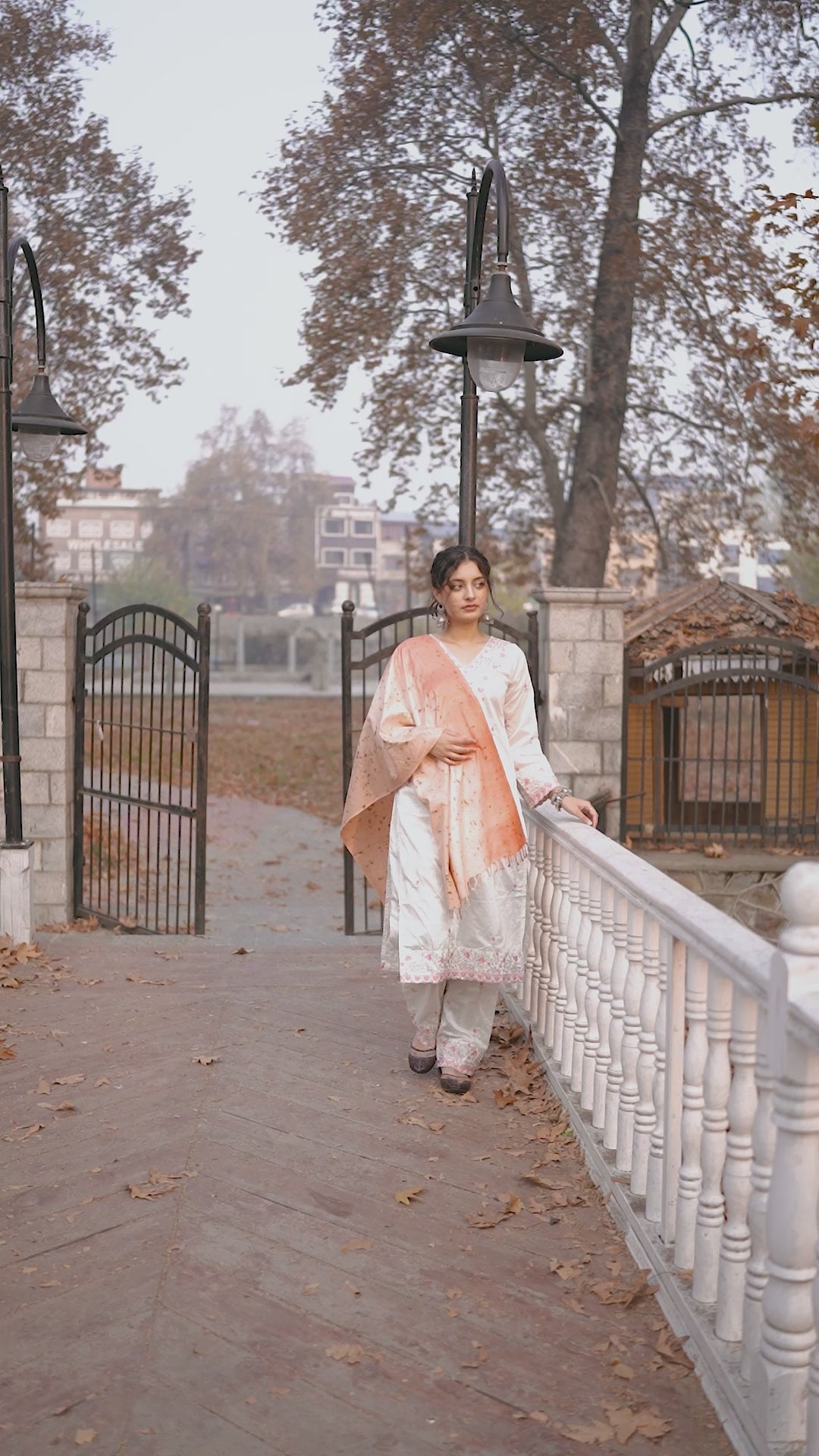 Coral Ombre Organic Dyed Eri Silk Stole