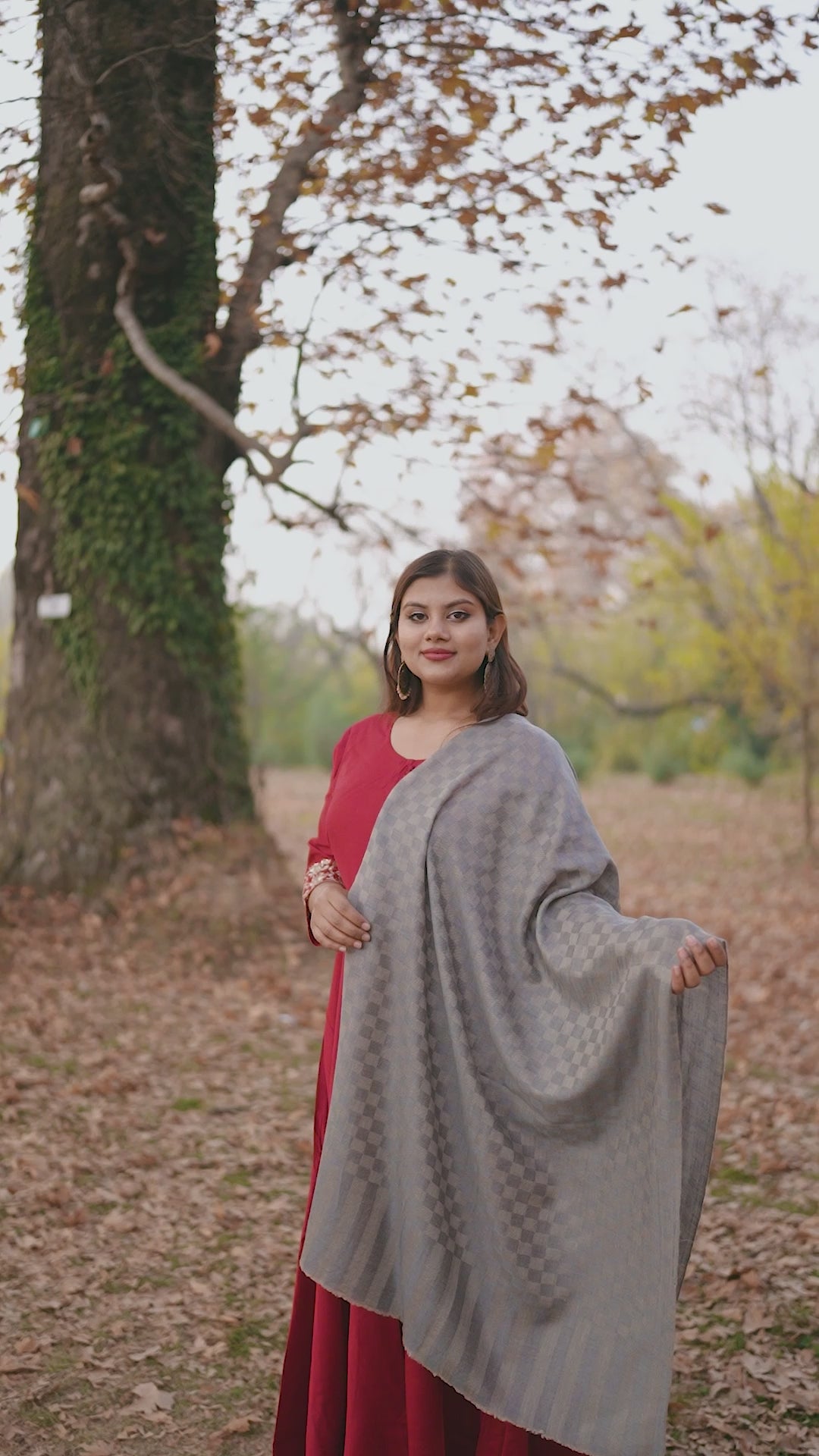 Grey Checkered Pashmina Wrap