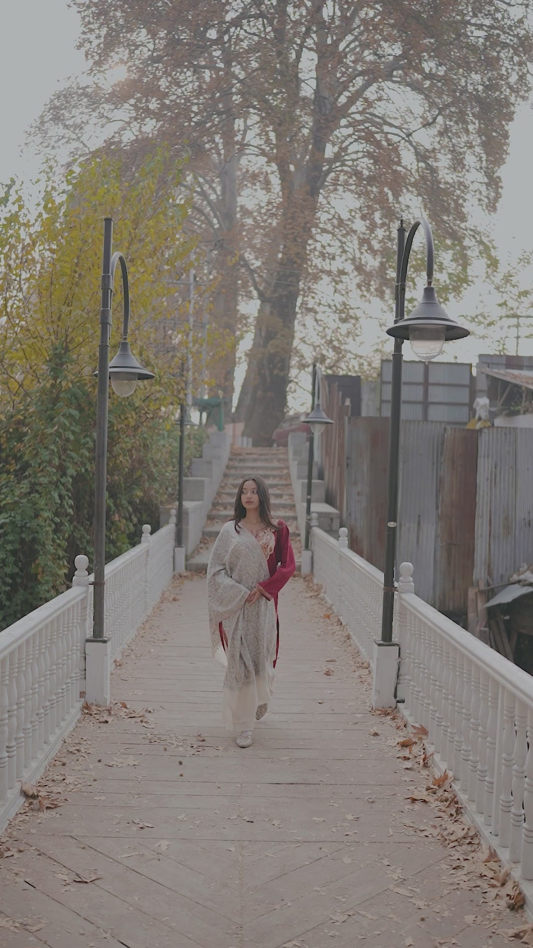 Ivory Handspun Sozni Hand Embroidered Jamawar Pashmina Wrap
