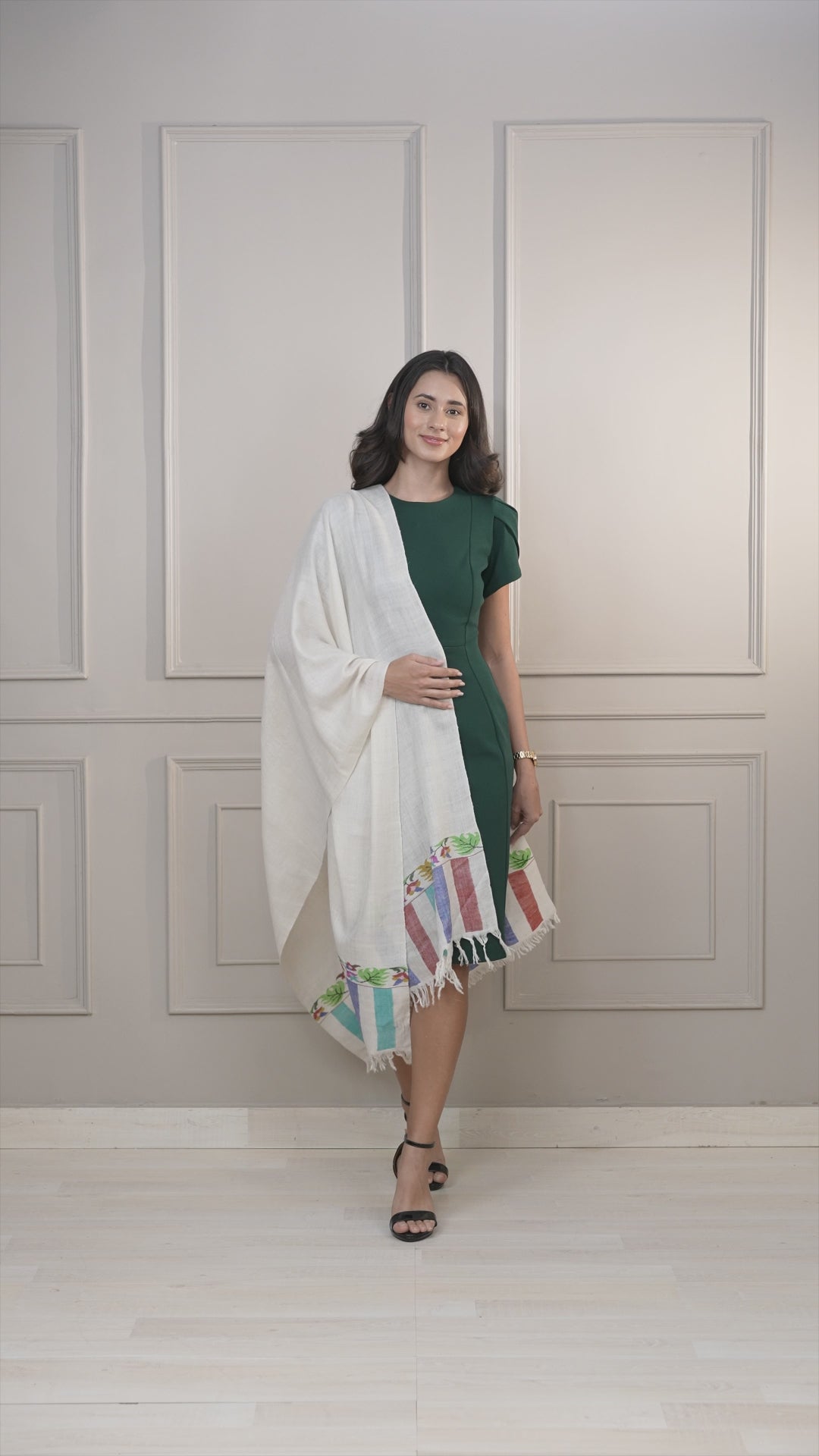 Ivory Kani Palla Pashmina Wrap